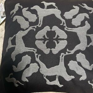 Rare** William Wegman Weimaraner designed Crypton pillow NWT